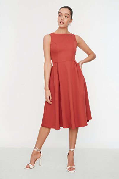Dried Rose Pleated Midi Dress - Muted & Romantic