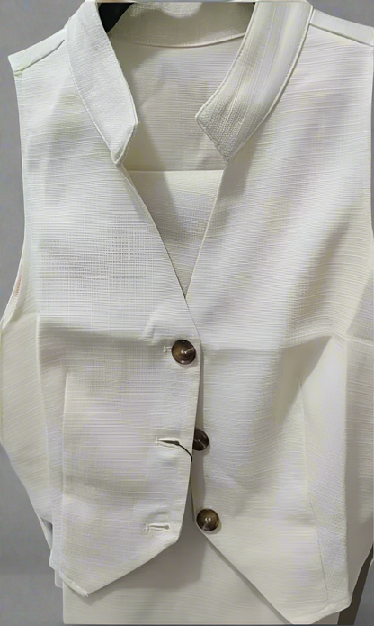 Stylish Lady’s Waistcoat Outfit