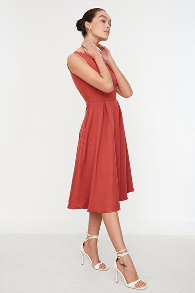 Dried Rose Pleated Midi Dress - Muted & Romantic