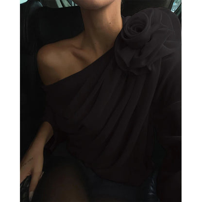 Off Shoulder Flower Appliqué Crop Top