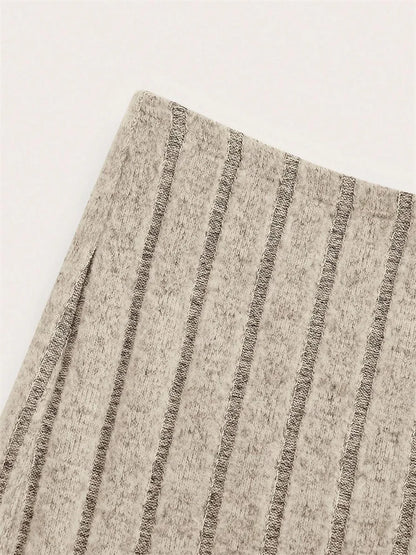 Ribbed Knit Pencil Skirt